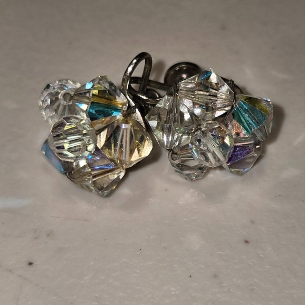 Vintage Flower Shape Crysal Screw On Earrings